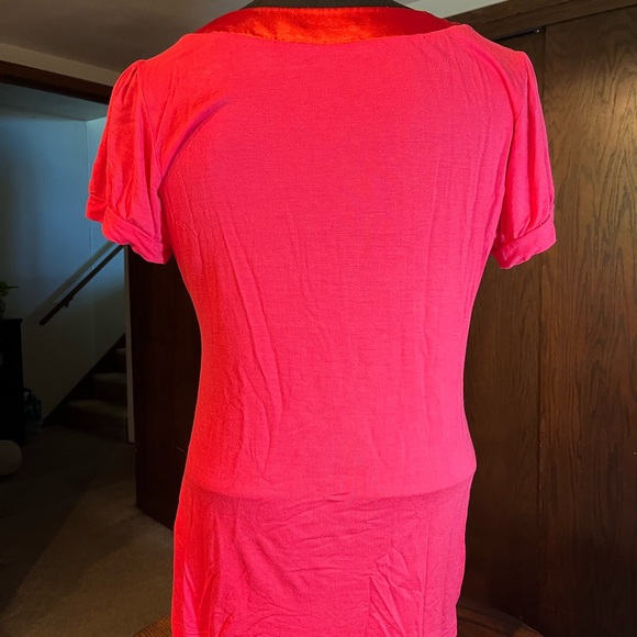 Womens Maurice’s short sleep in coral red. Size is L. - Picture 3 of 3